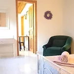 Διαμέρισμα Flora Corfu - Adults Only