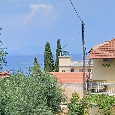 Flora Corfu - Adults Only بينيتسيس